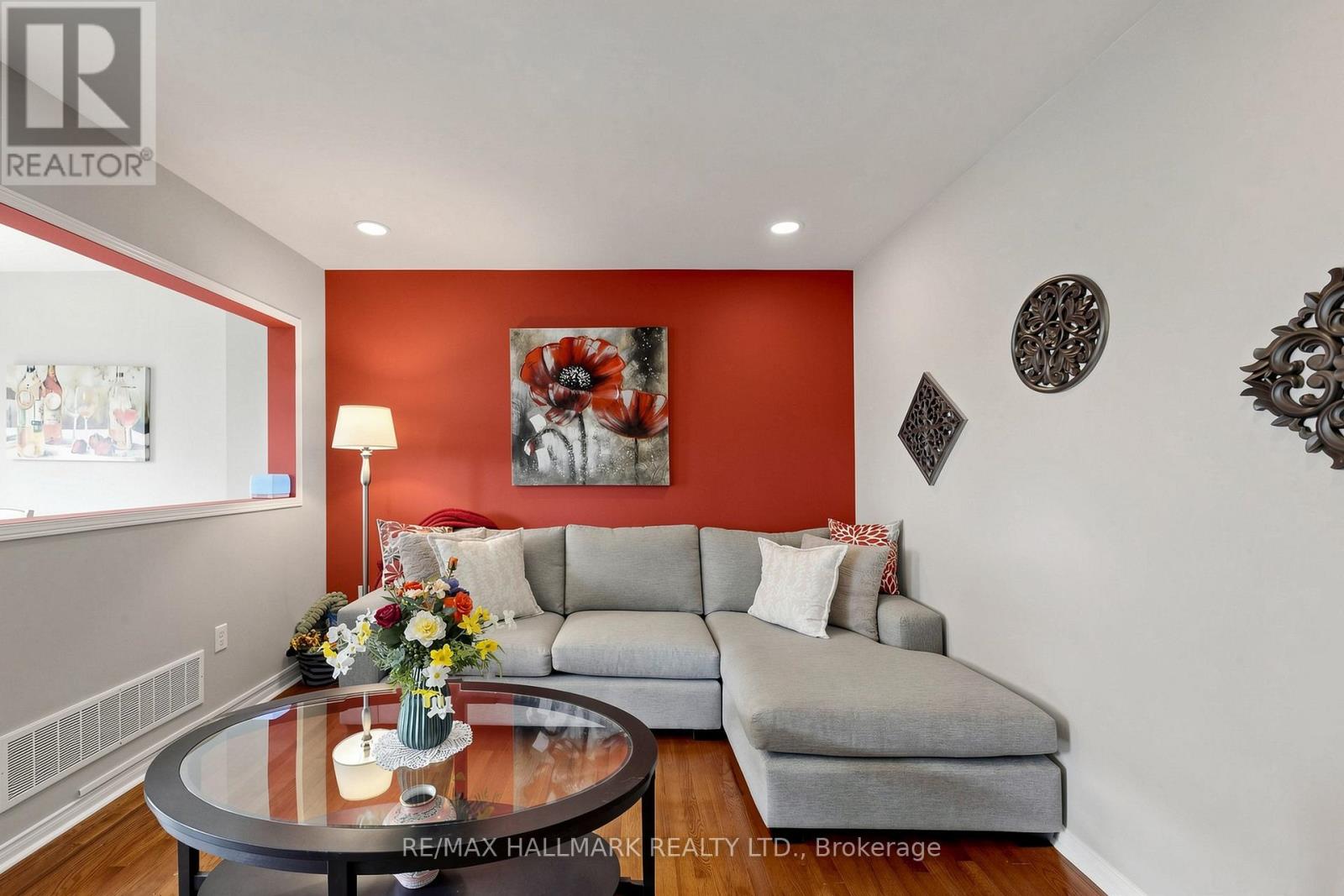 5 BEARINGS AVENUE - 8