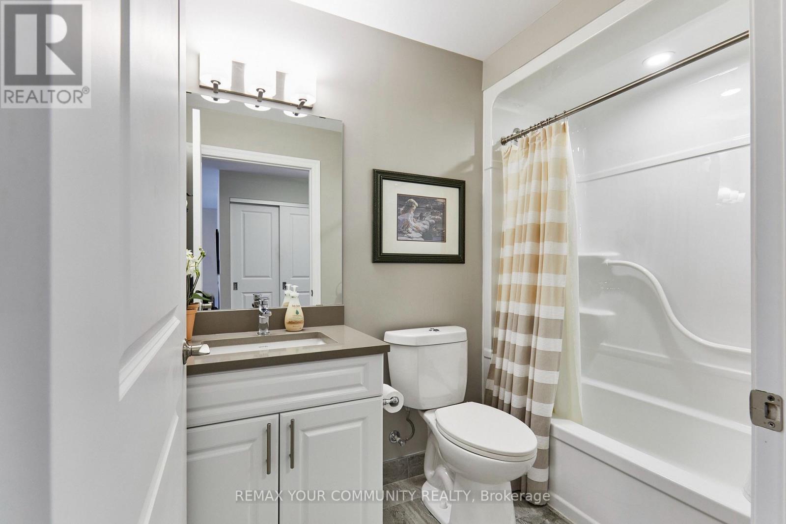 #511 440 WILLIAM GRAHAM DRIVE - Image 17