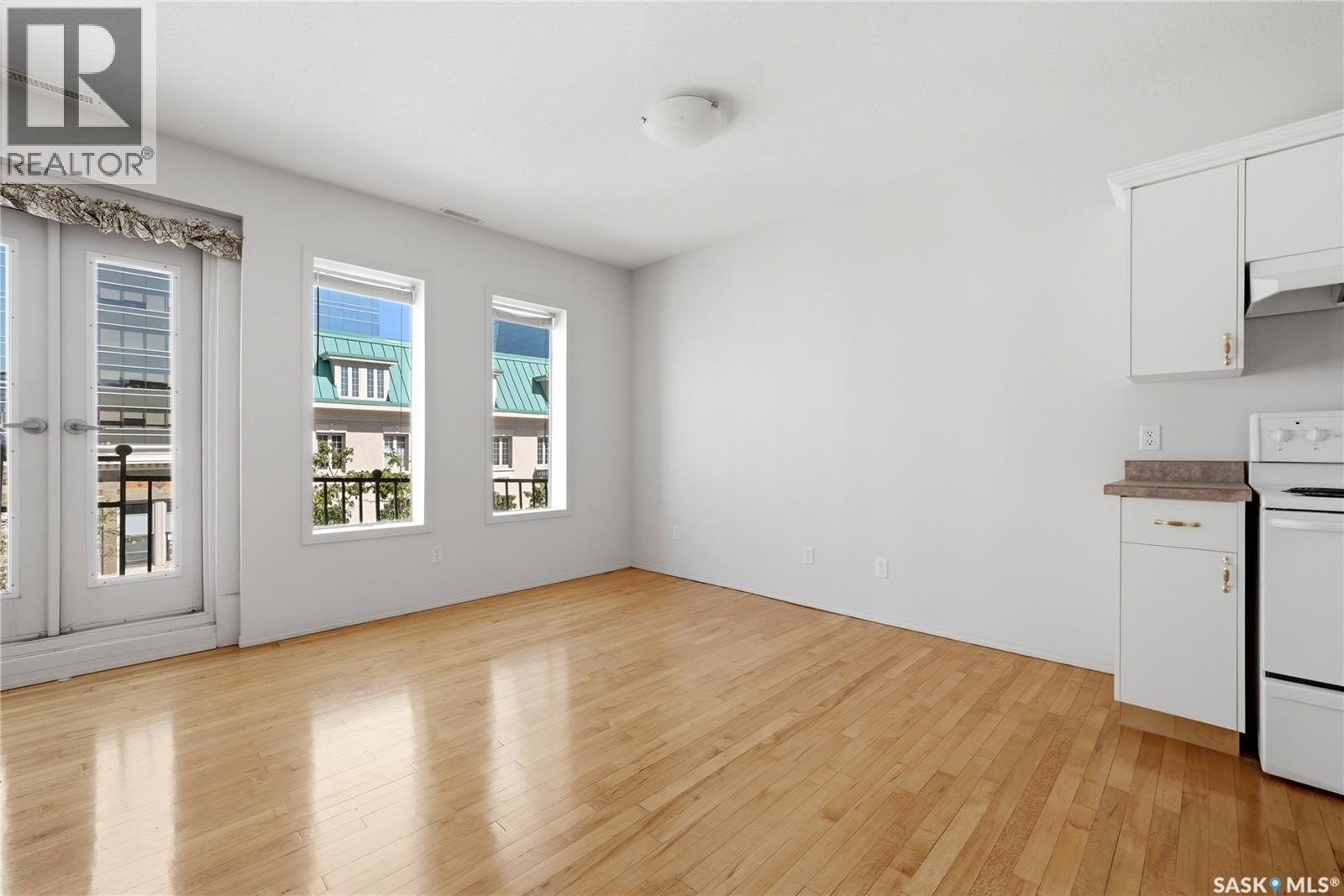 #301 1836 Scarth STREET - 10