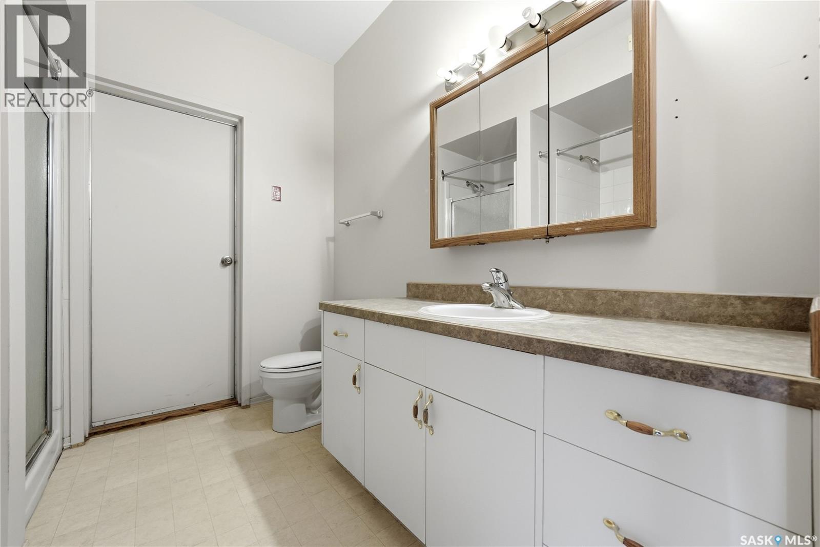 #301 1836 Scarth STREET - 13