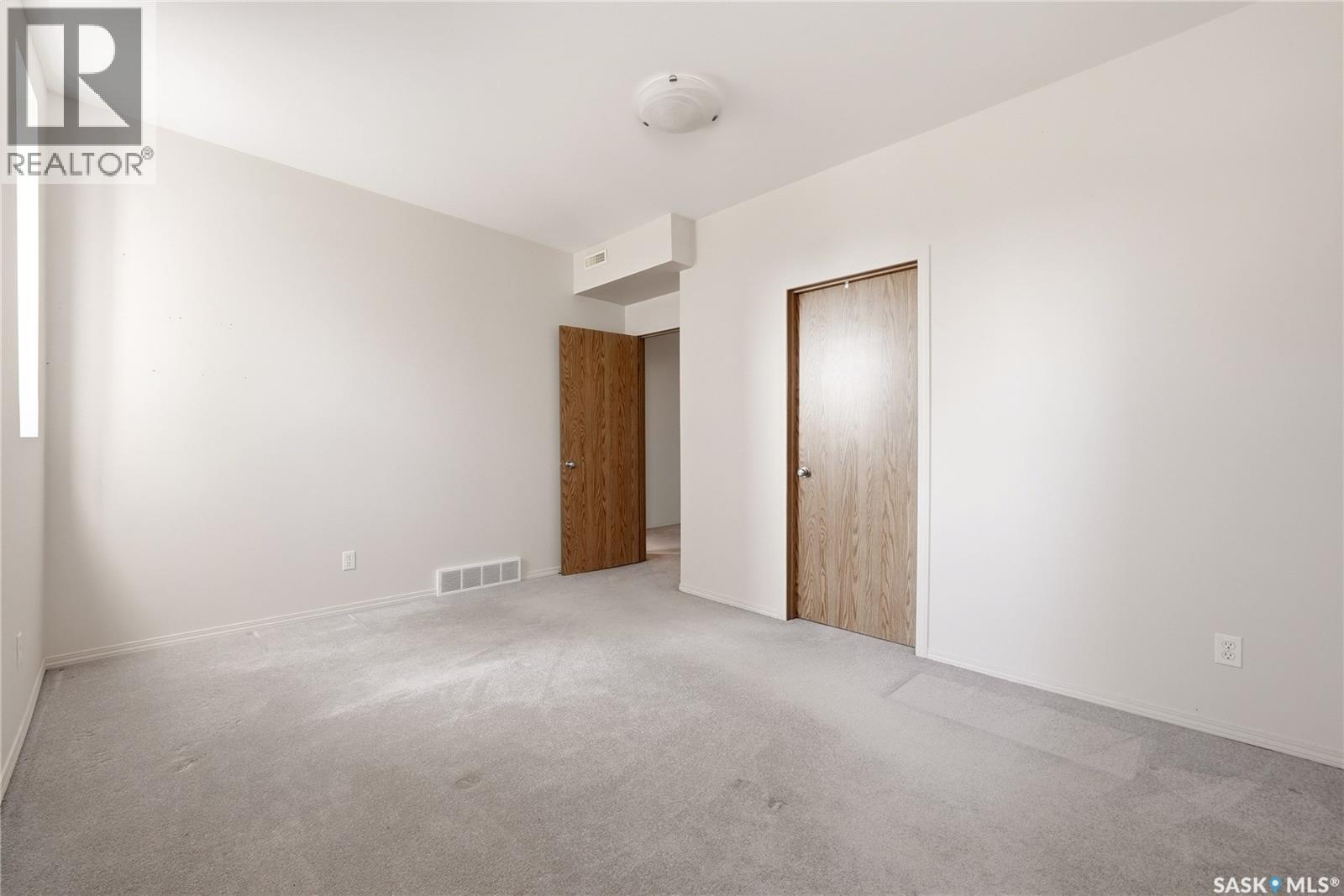 #301 1836 Scarth STREET - 17