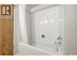 301 1836 Scarth Street, Regina, SK S4P2G3 Photo 14