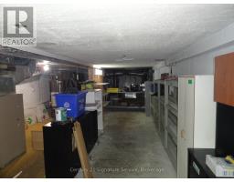 Main Floor - 1376 Queen Street, Toronto, ON M6K1L7 Photo 21