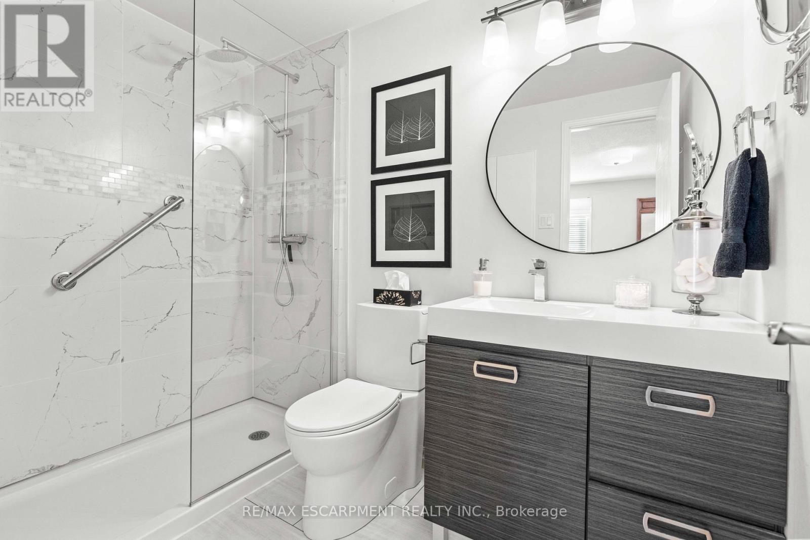 #56 2272 MOWAT AVENUE - 16