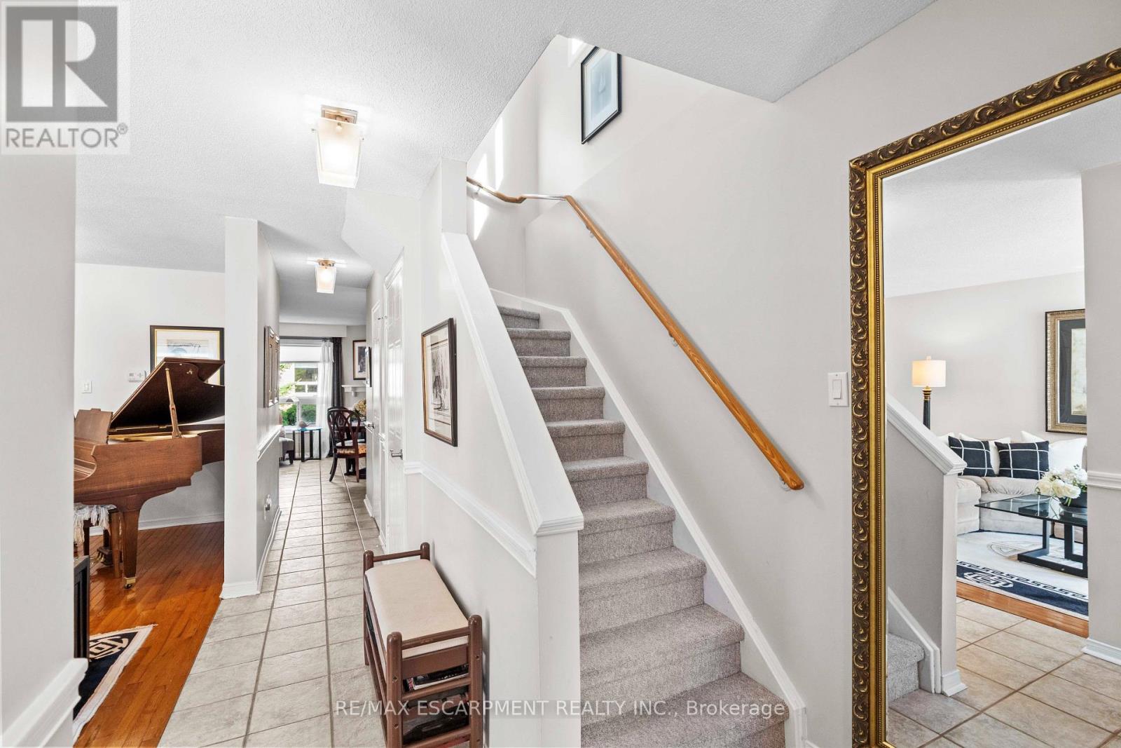#56 2272 MOWAT AVENUE - 3