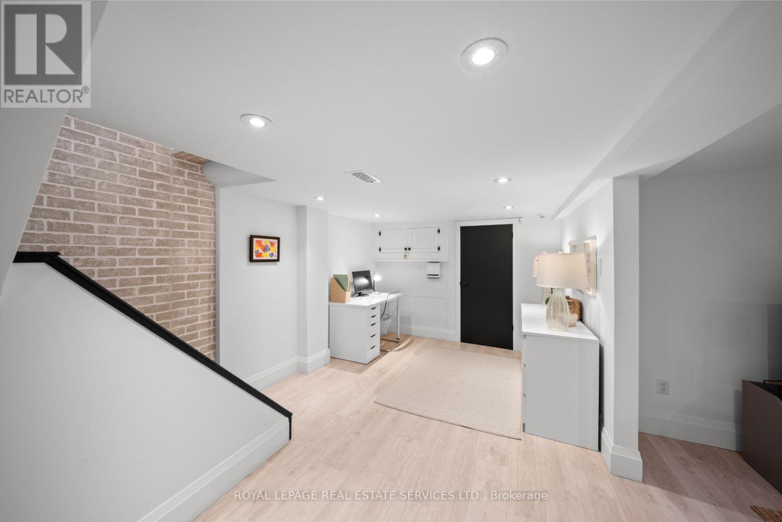 114 HUMBERVALE BOULEVARD - Image 21