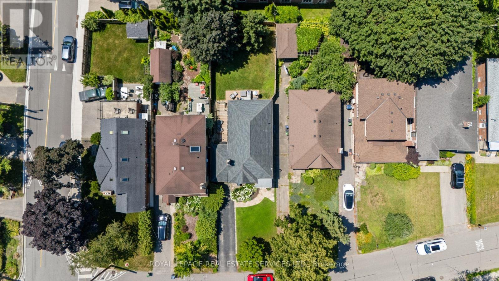 114 HUMBERVALE BOULEVARD - Image 35