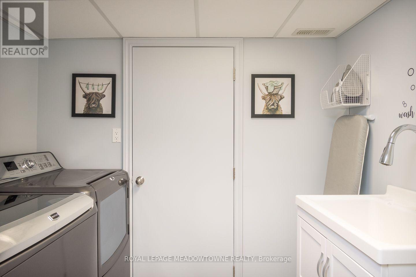 9 MCLAUGHLIN AVENUE - Image 36