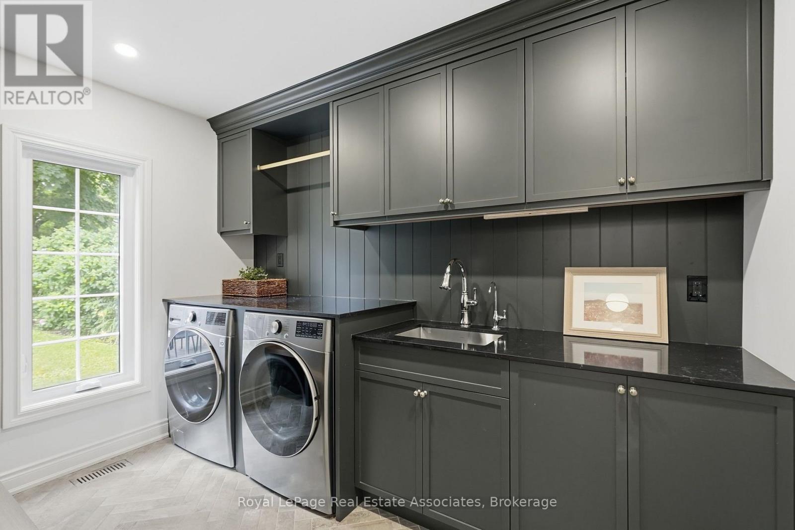 648 CHERRYWOOD DRIVE - Image 35