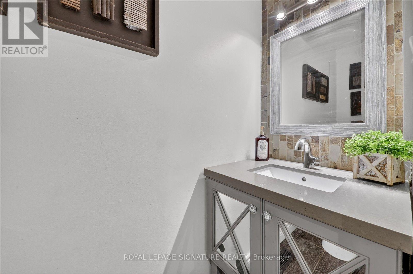 62 MASSEY STREET - Image 21