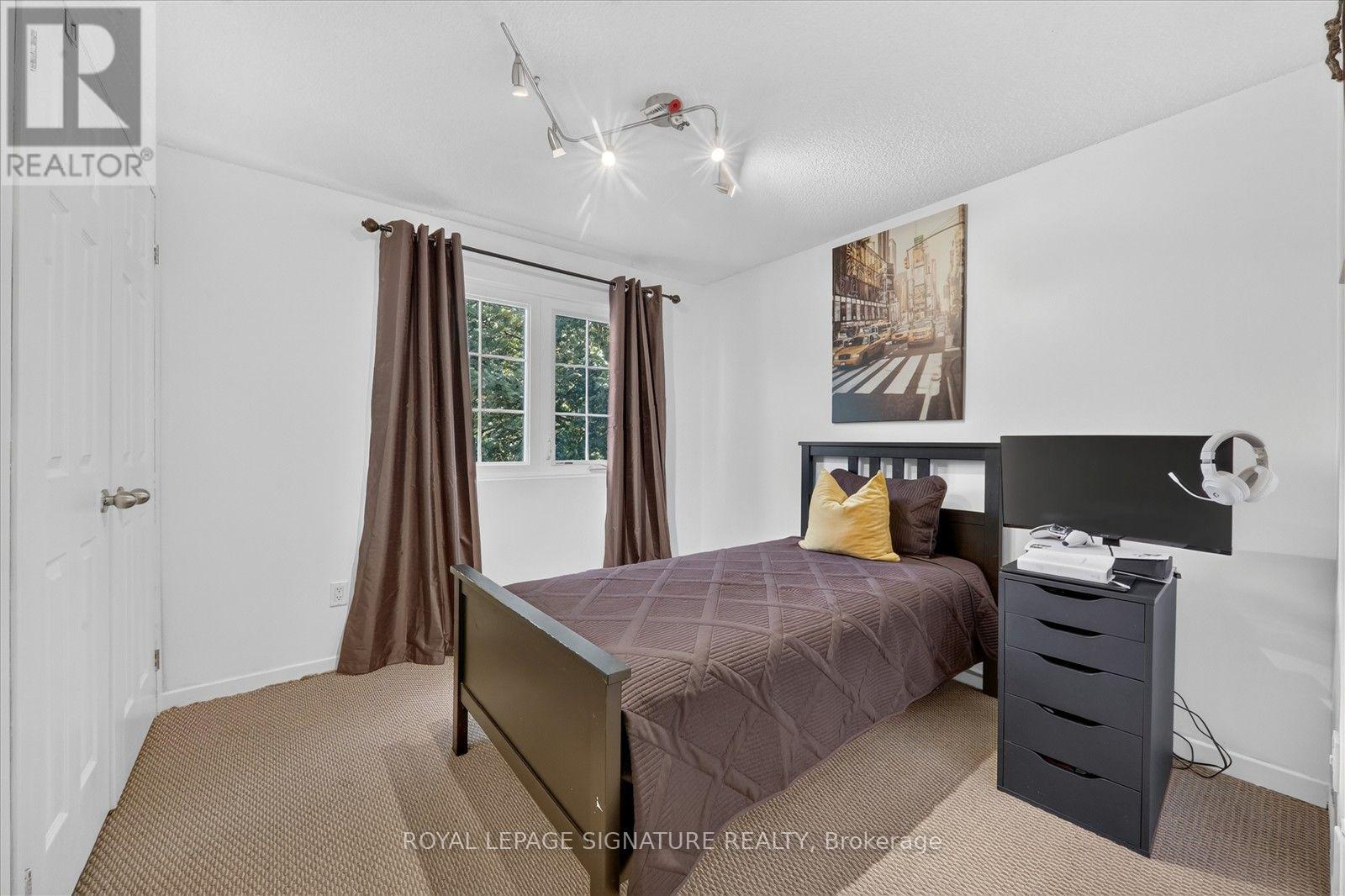 62 MASSEY STREET - Image 27