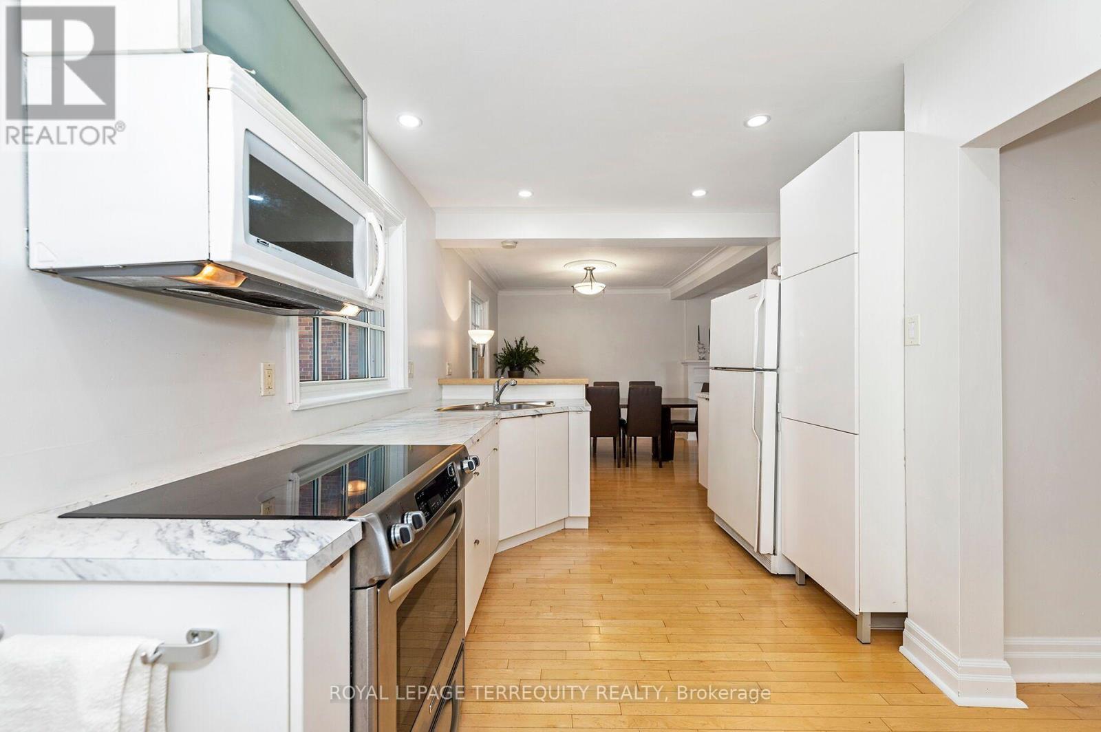 24 RECTORY ROAD - Image 13