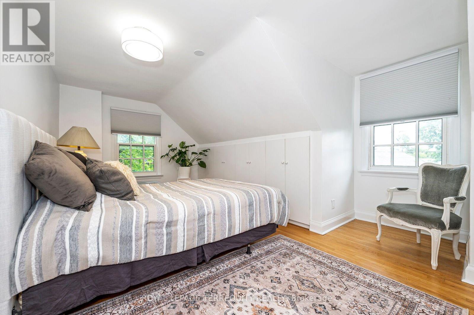 24 RECTORY ROAD - 23