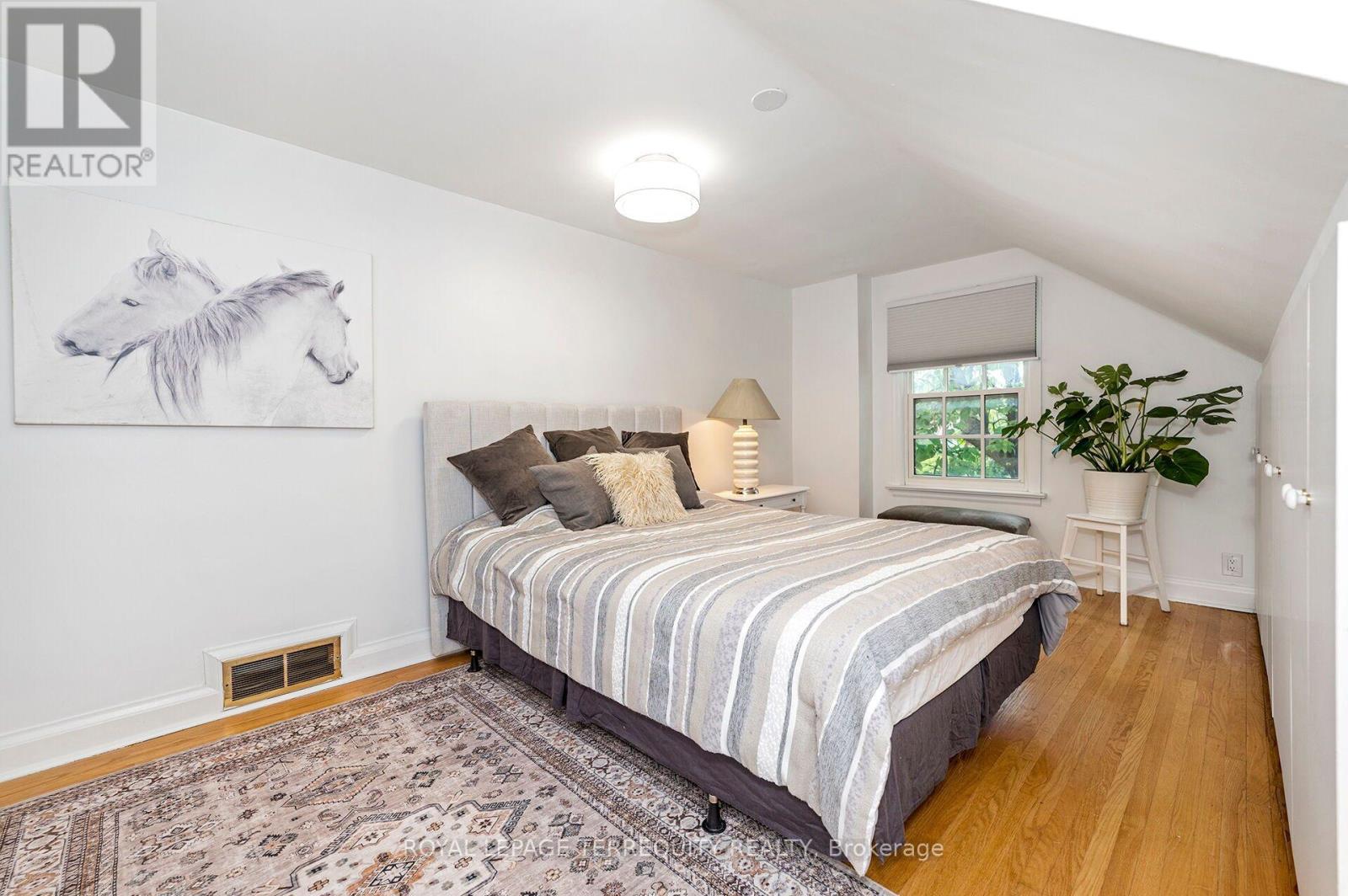 24 RECTORY ROAD - 24