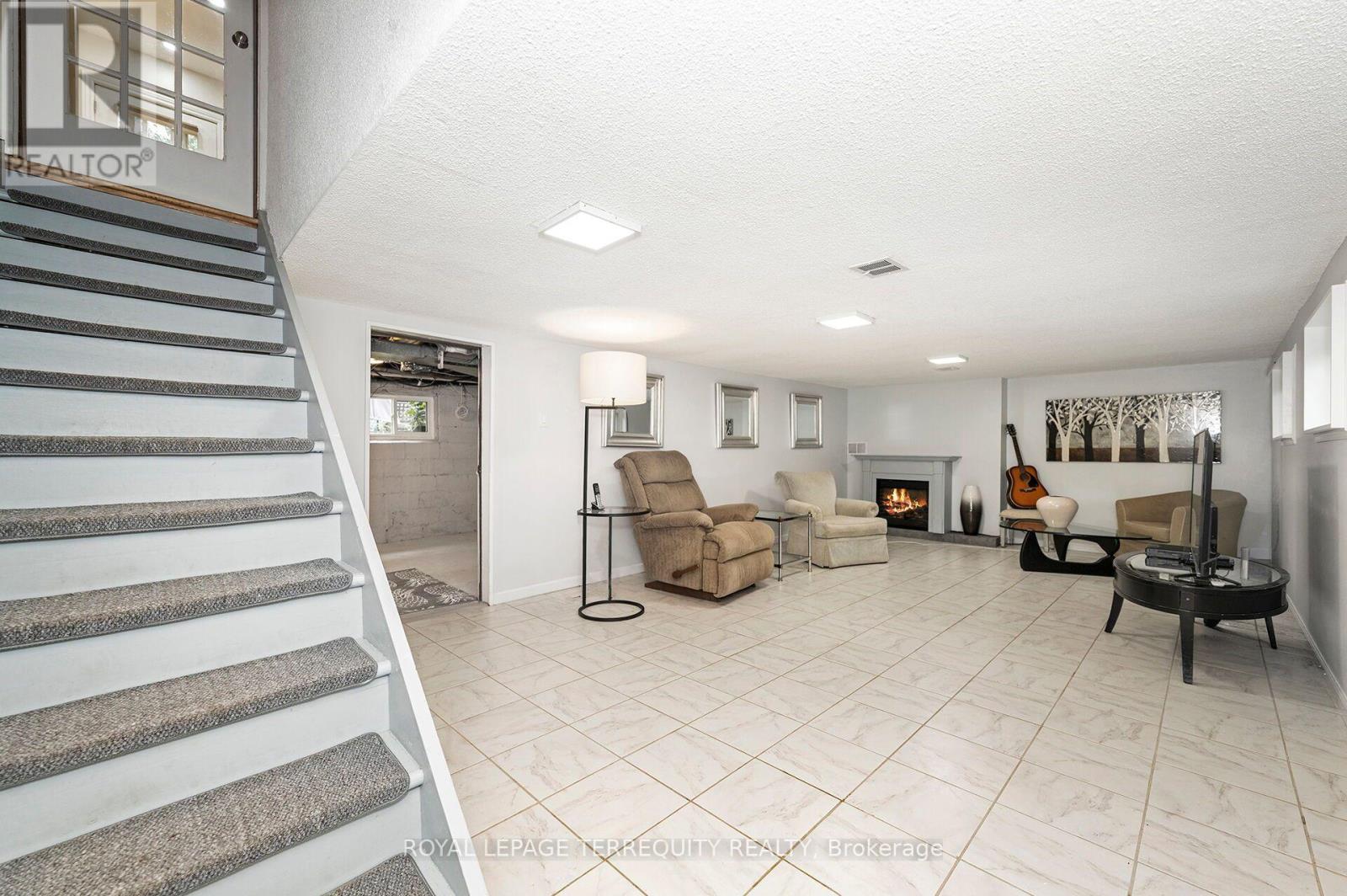 24 RECTORY ROAD - 31