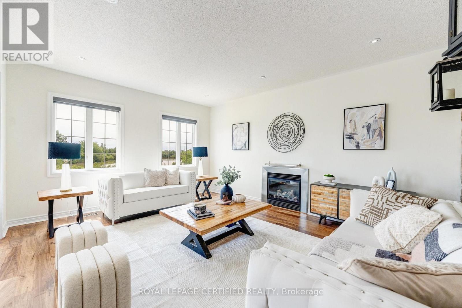 515 HINCHEY CRESCENT - 19