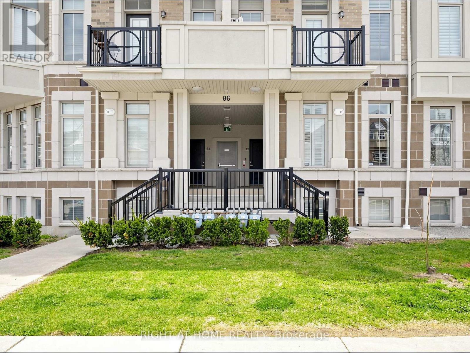 #24 86 PRESTON MEADOW AVENUE - 5