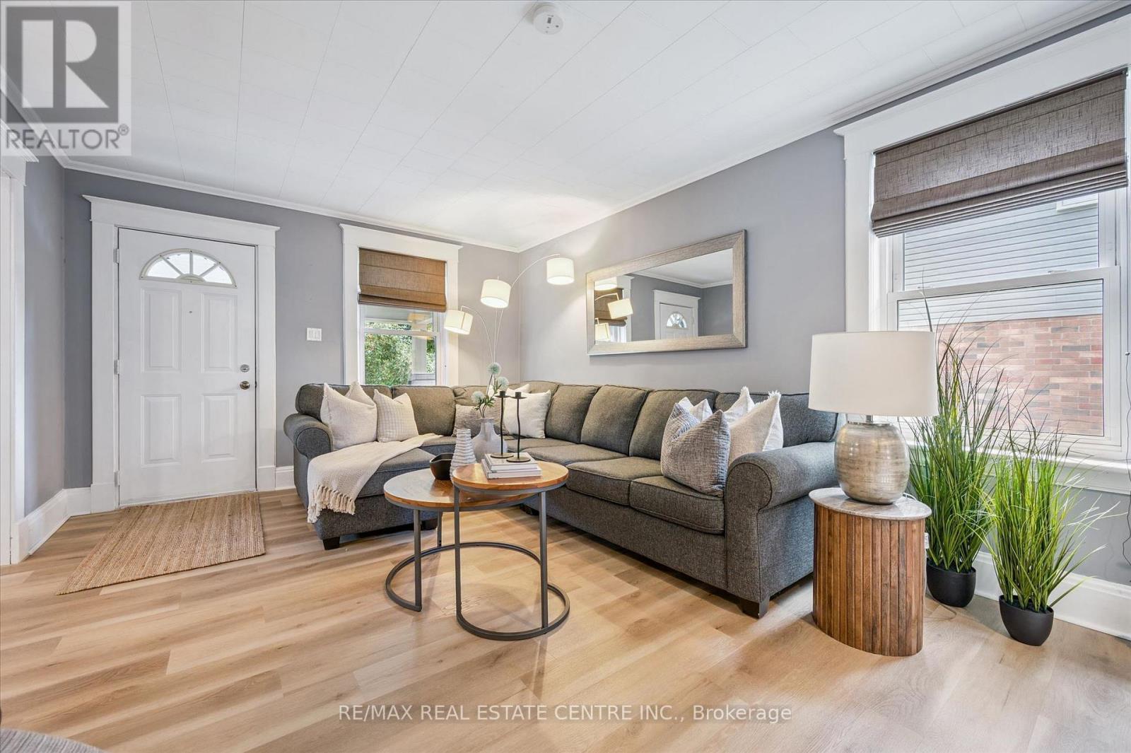 310 KITCHENER ROAD - Image 11