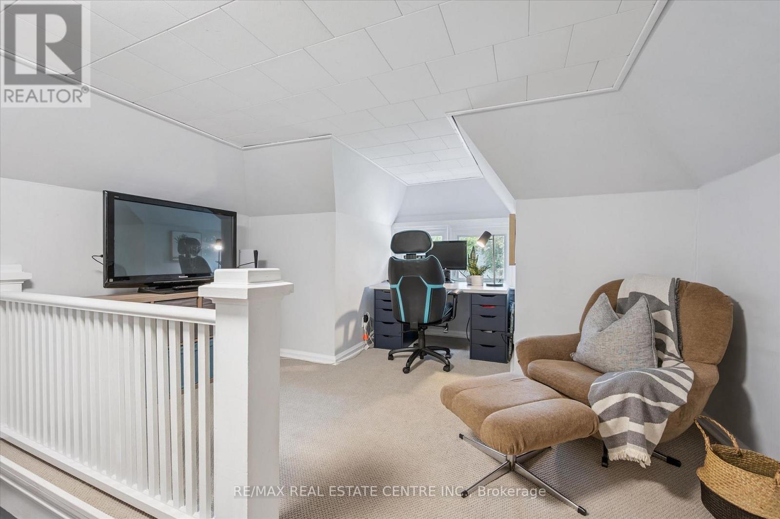 310 KITCHENER ROAD - Image 26