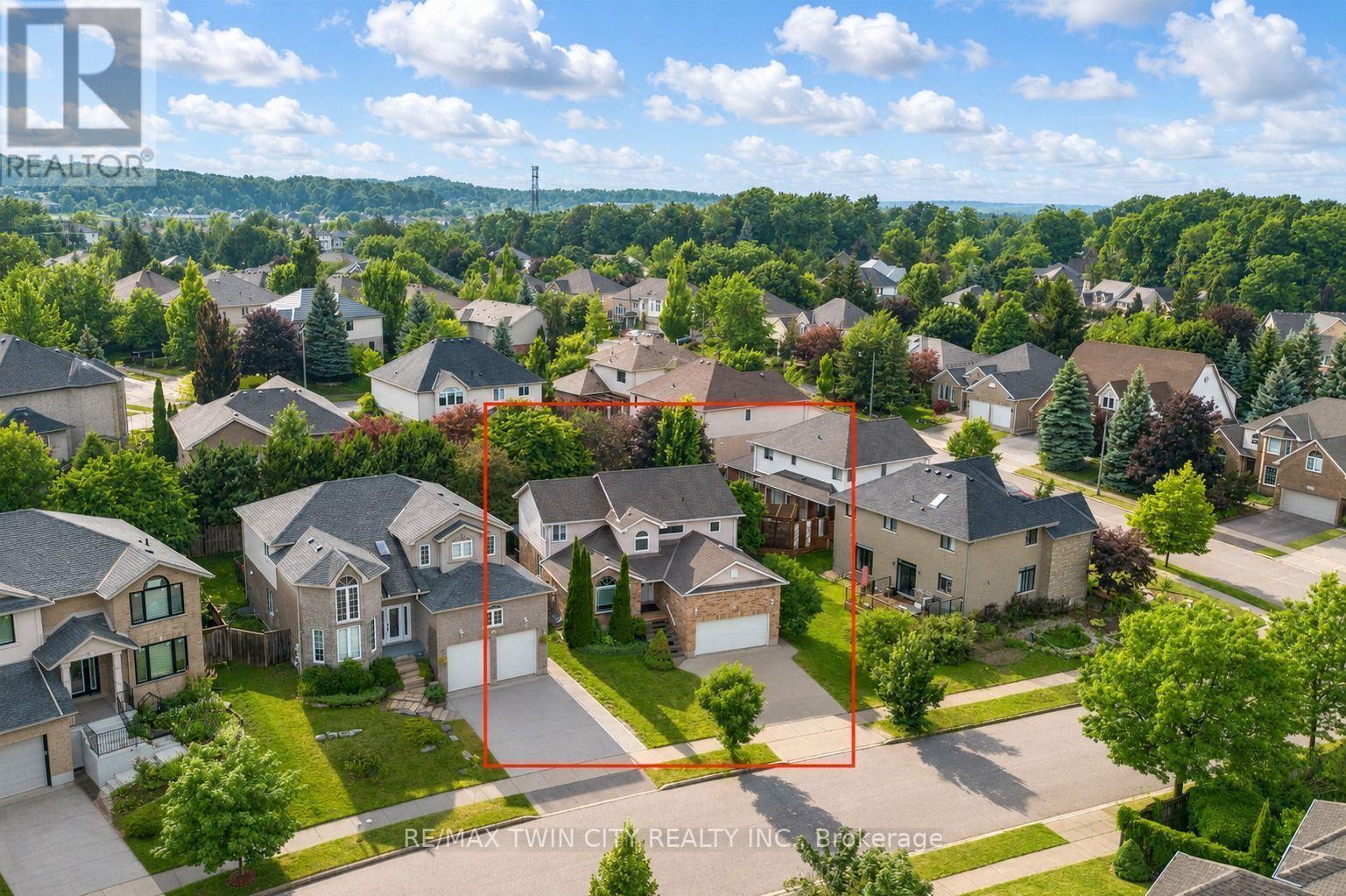 519 YORKSHIRE DRIVE - Image 45