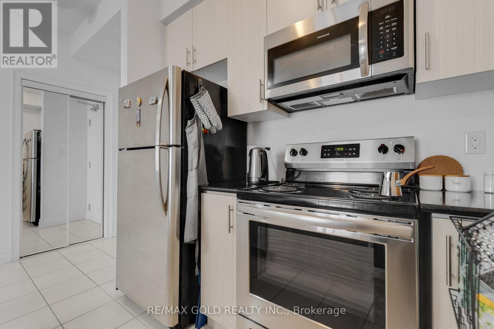 #502 101 SHOREVIEW PLACE - 22