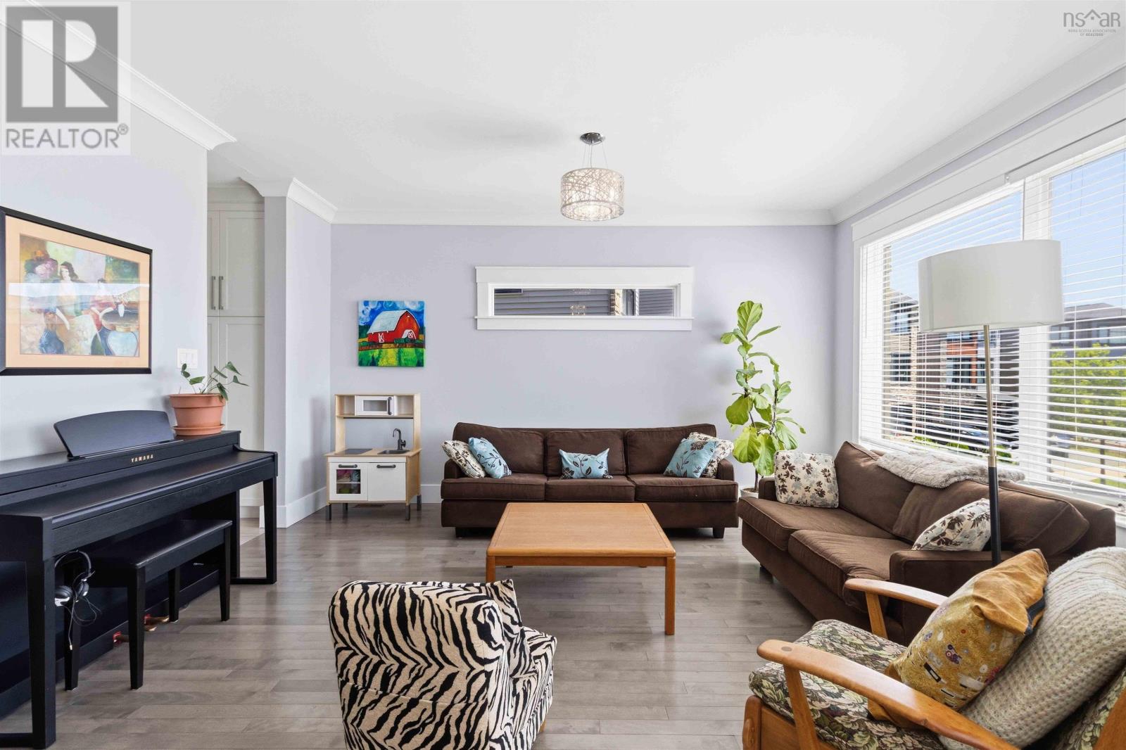 Property 20 of 49 of 62 Hadley Street