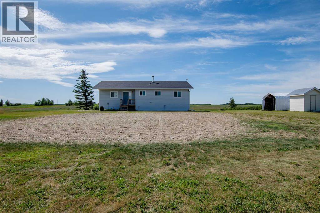 795008 Range Road  44 - Image 4
