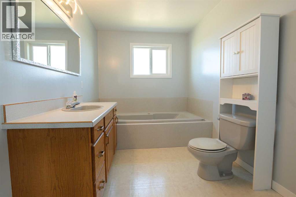 795008 Range Road  44 - Image 28