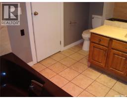 Family room - 105 4th Avenue W, Kyle, SK S0L1T0 Photo 18