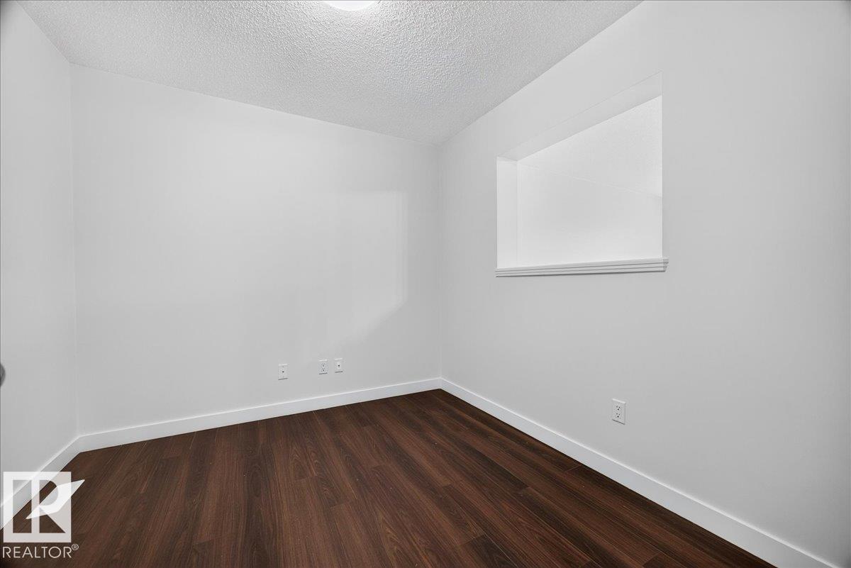 3017 Harvey CR NW - 7