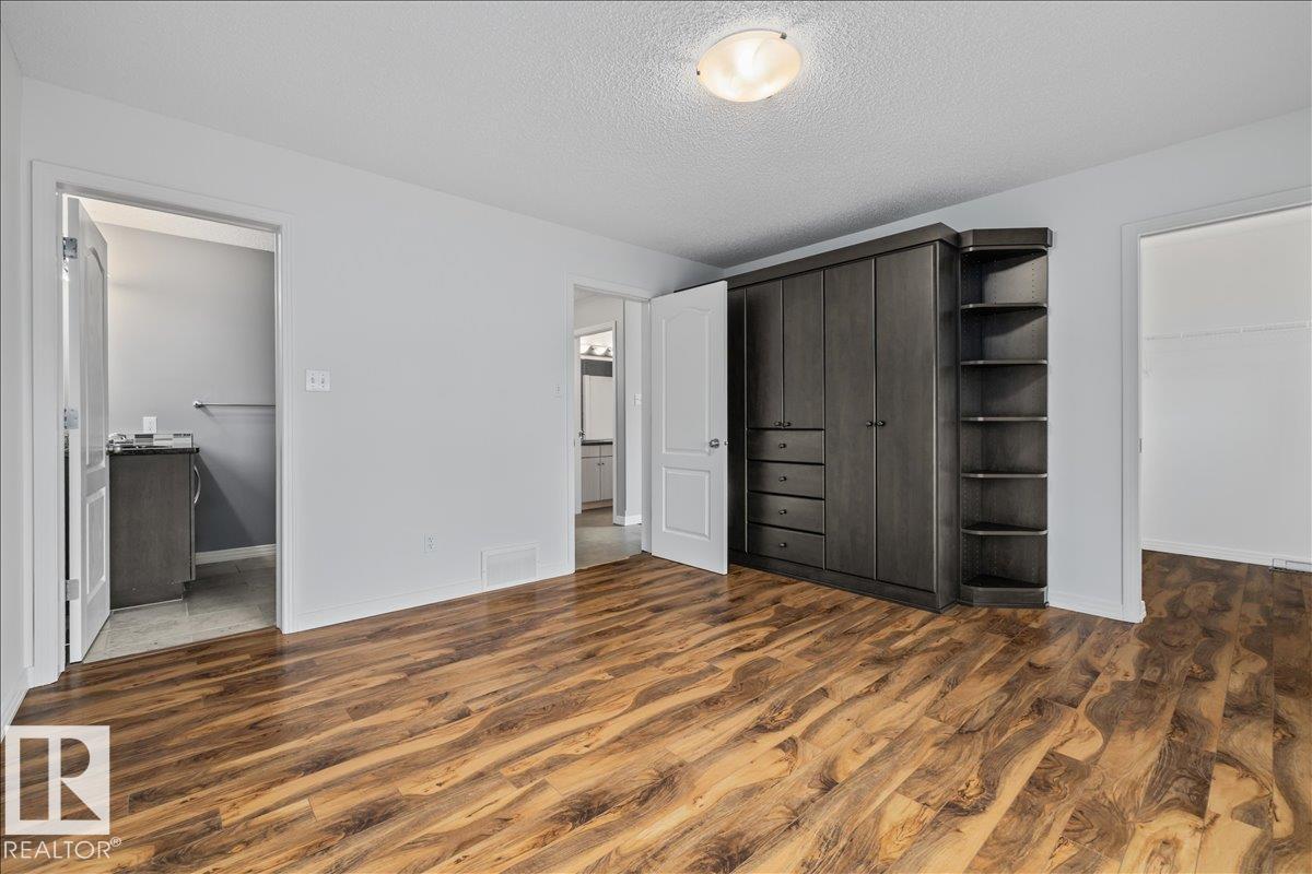 1086 Grantham DR NW - 29