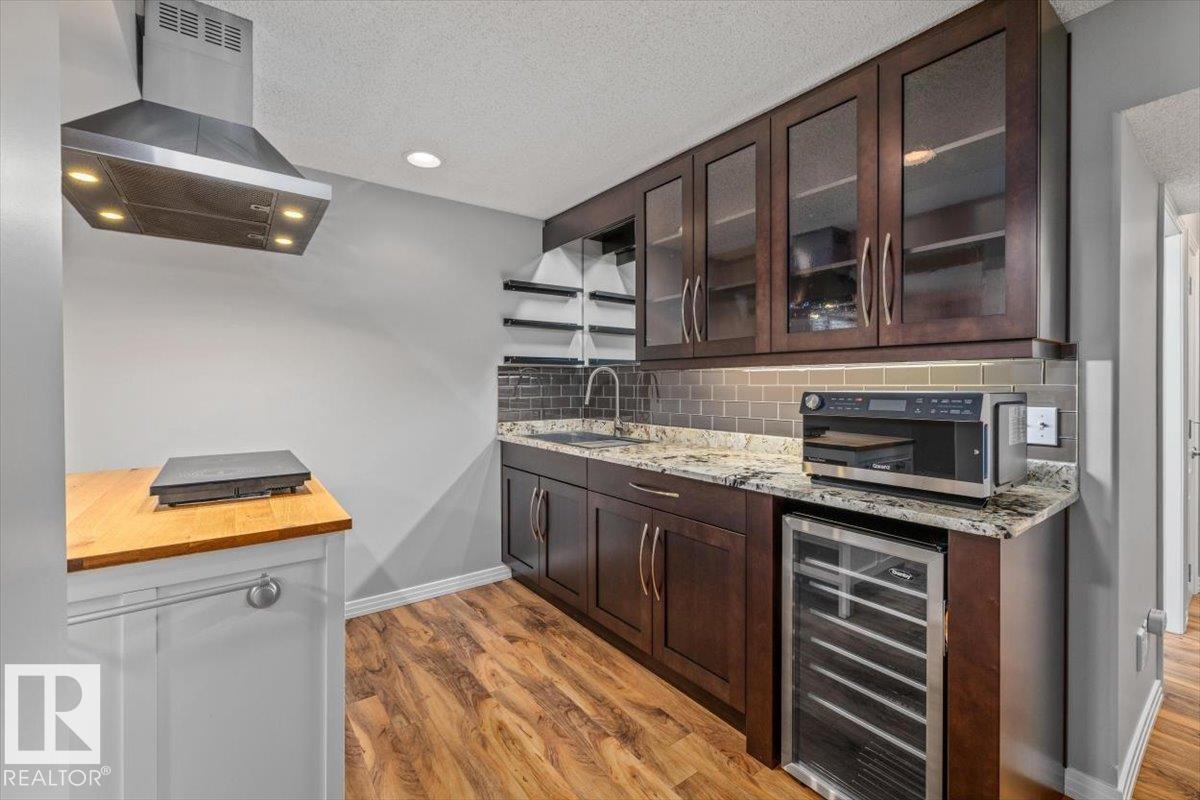 1086 Grantham DR NW - 44