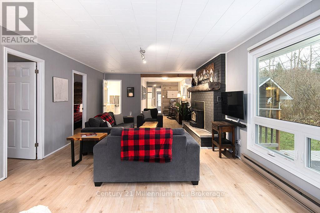 175134 GREY ROAD 30 ROAD - 13