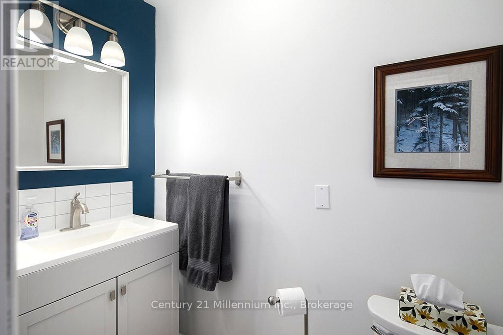 175134 GREY ROAD 30 ROAD - 20