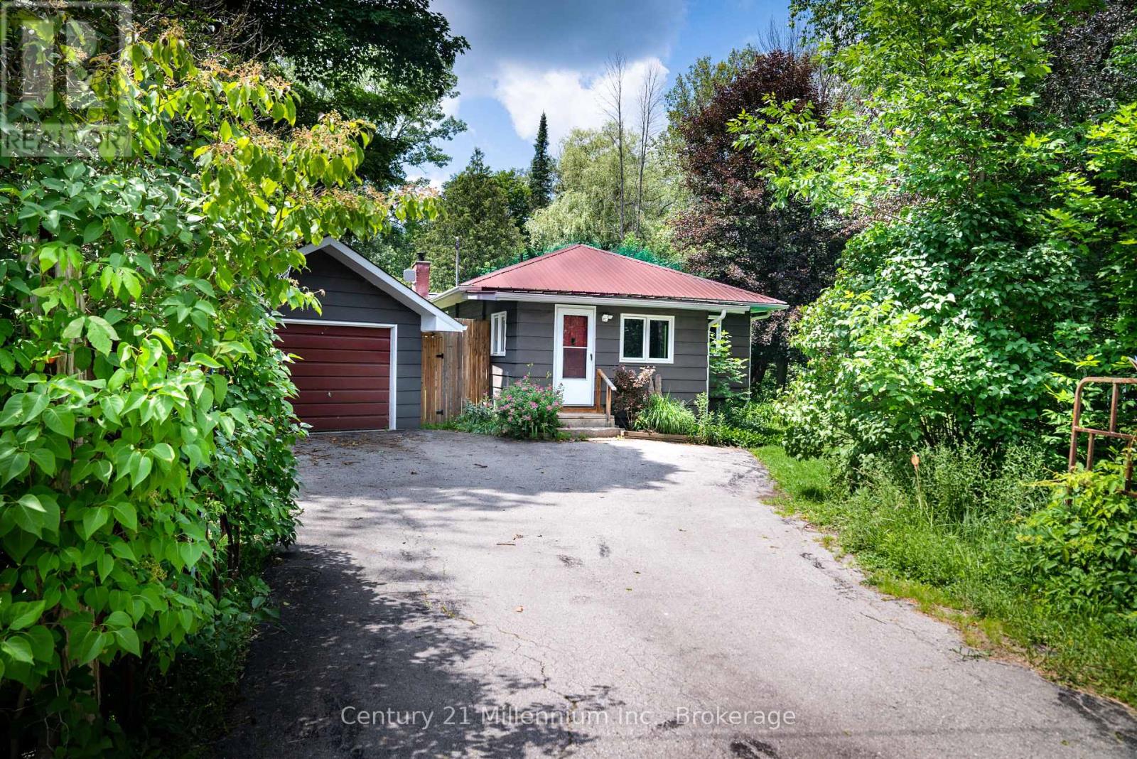 175134 GREY ROAD 30 ROAD - 28