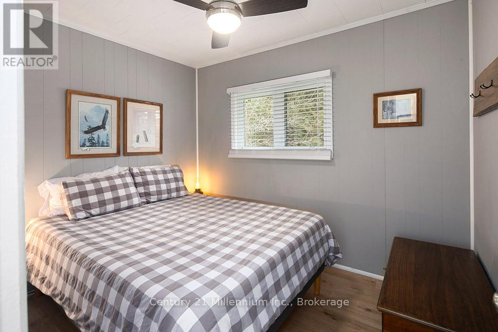 175134 GREY ROAD 30 ROAD - 21