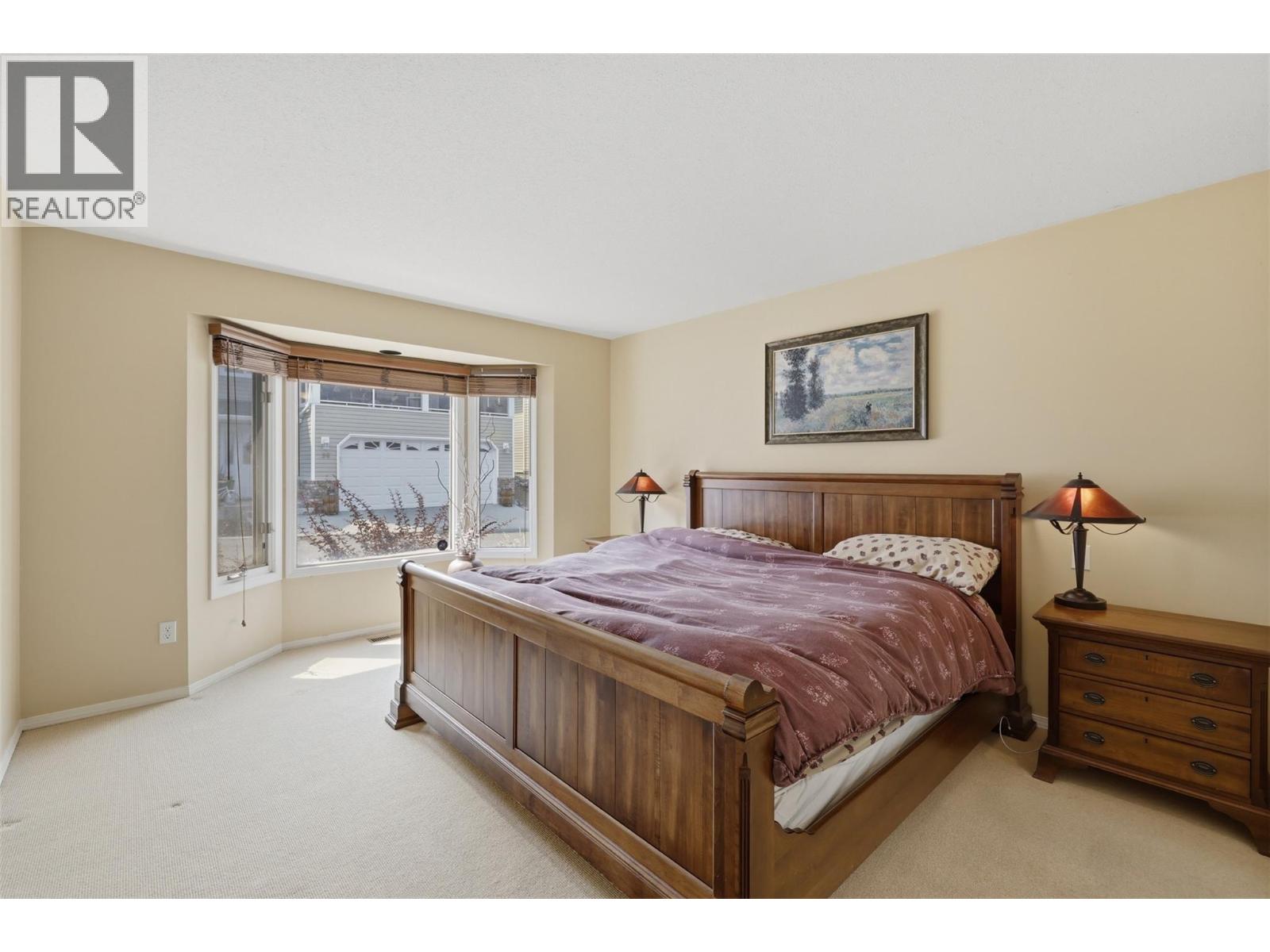 #27 2030 Van Horne Drive - 20
