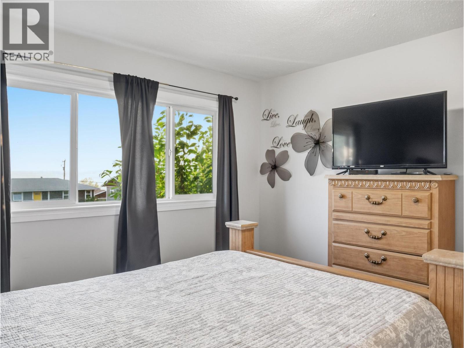 1728 93 Avenue - 49