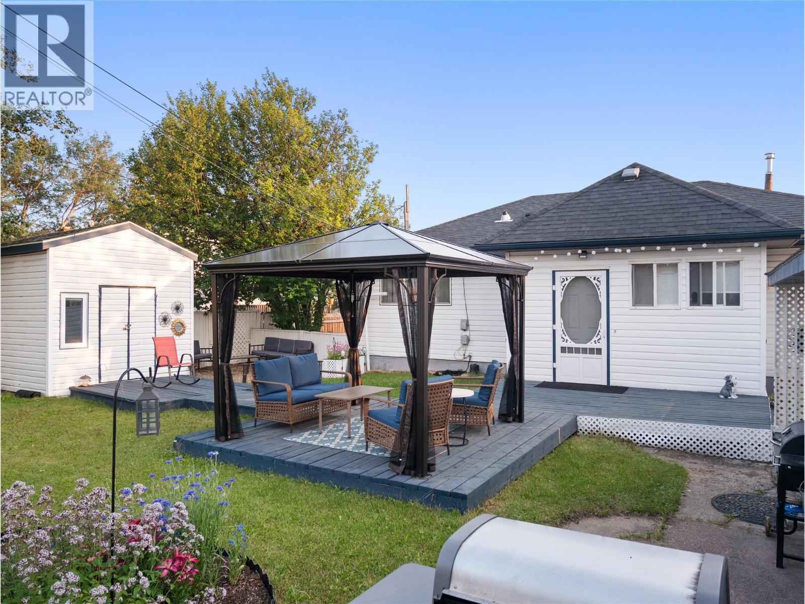1728 93 Avenue - 68