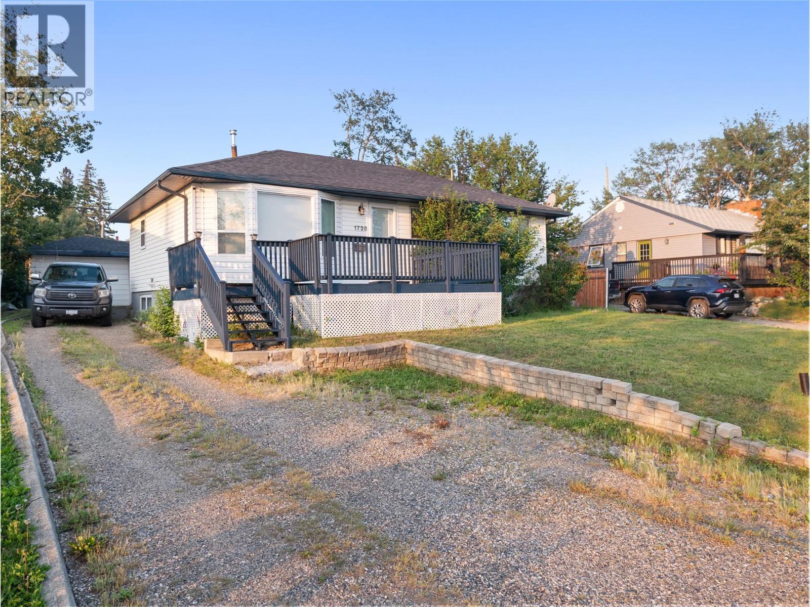 1728 93 Avenue - 74