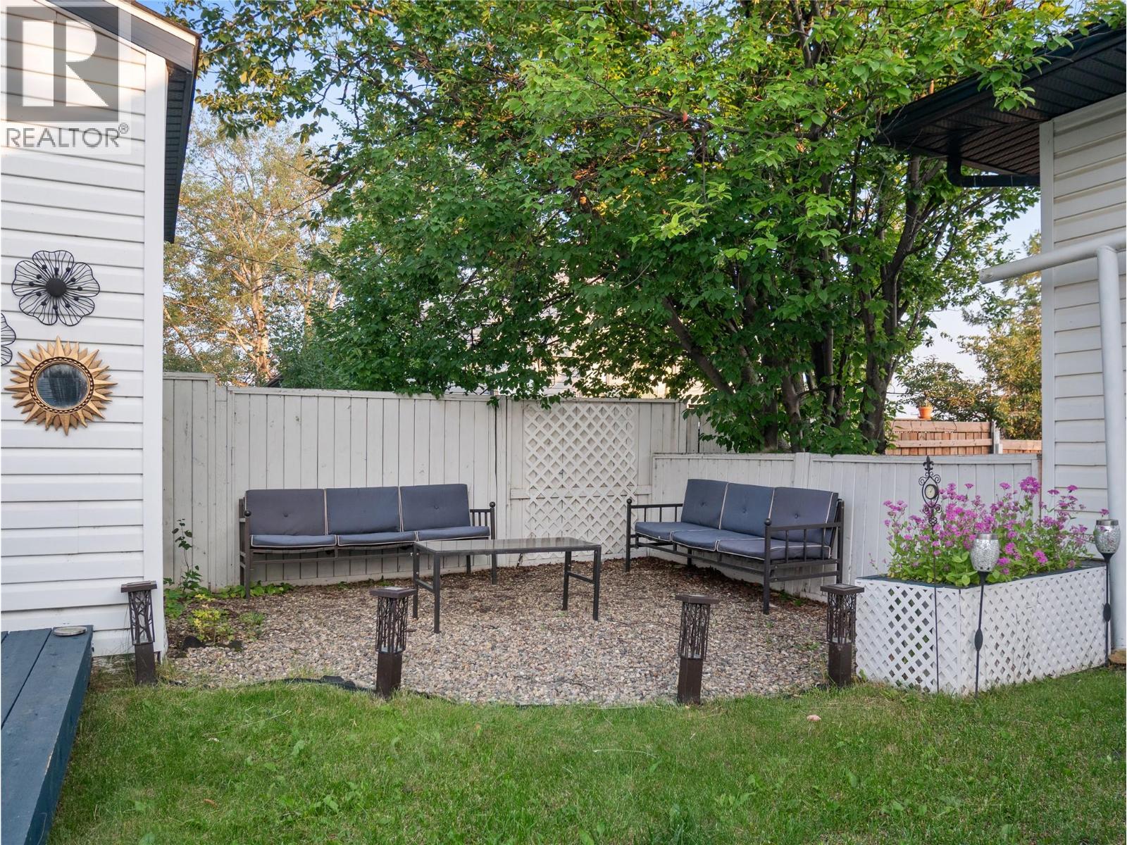 1728 93 Avenue - 70