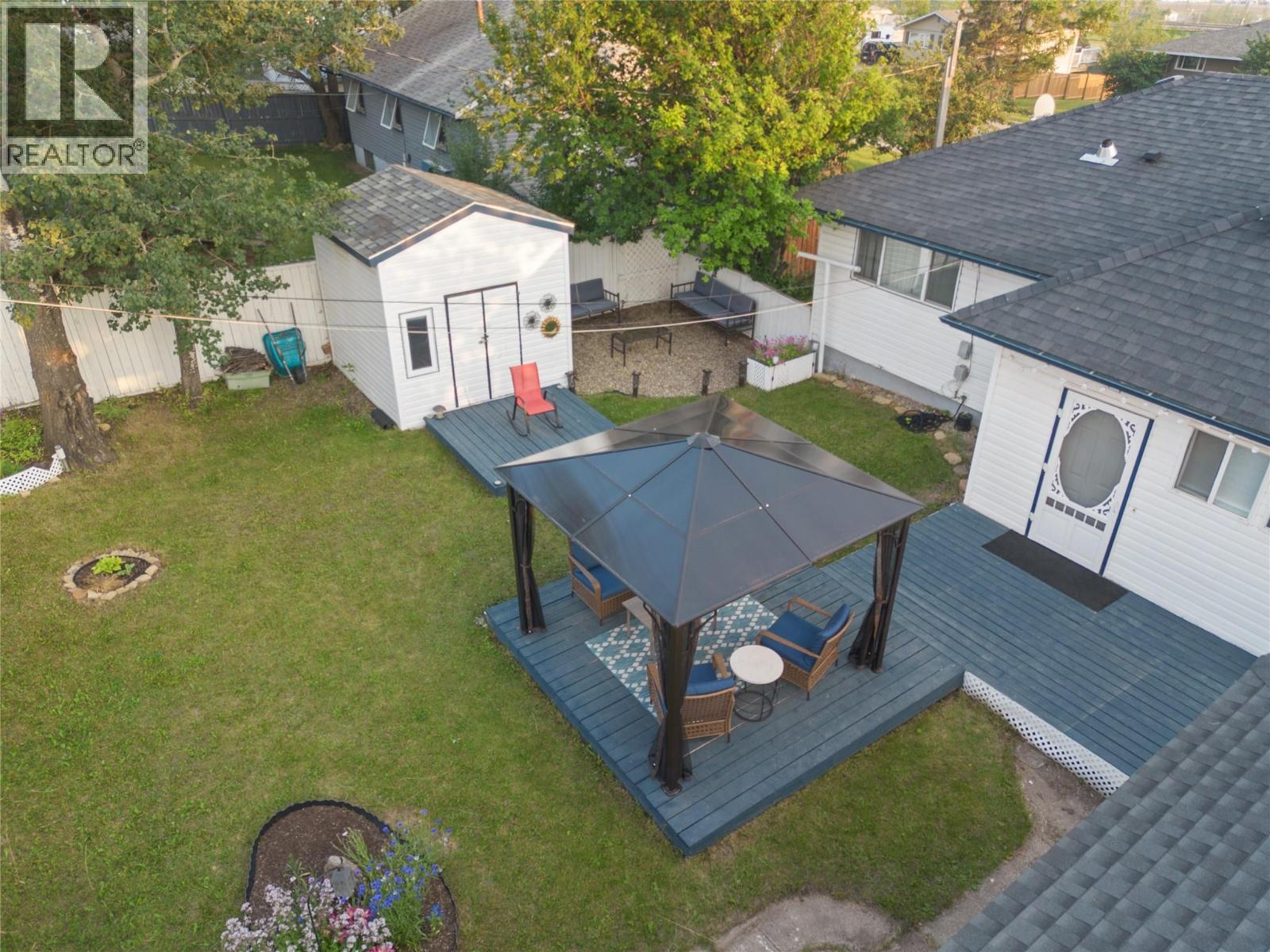 1728 93 Avenue - 7