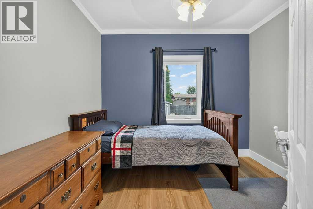 5202 57 Avenue - Image 15