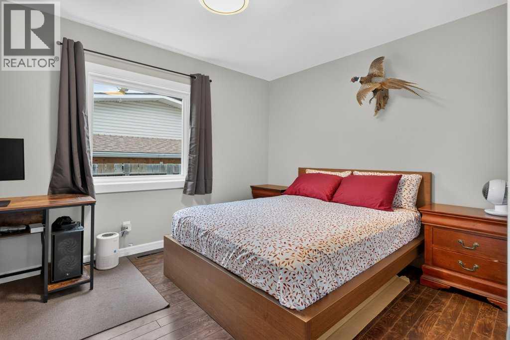 5202 57 Avenue - Image 6