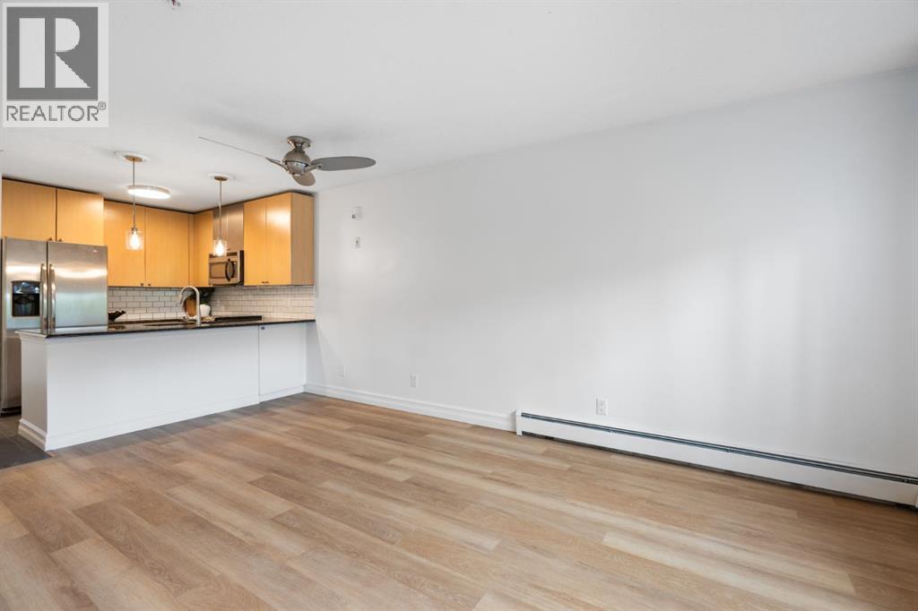 #120 25 Richard Place SW - 18