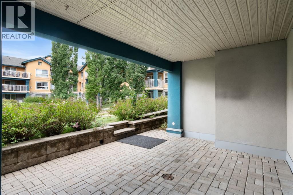 #120 25 Richard Place SW - 25