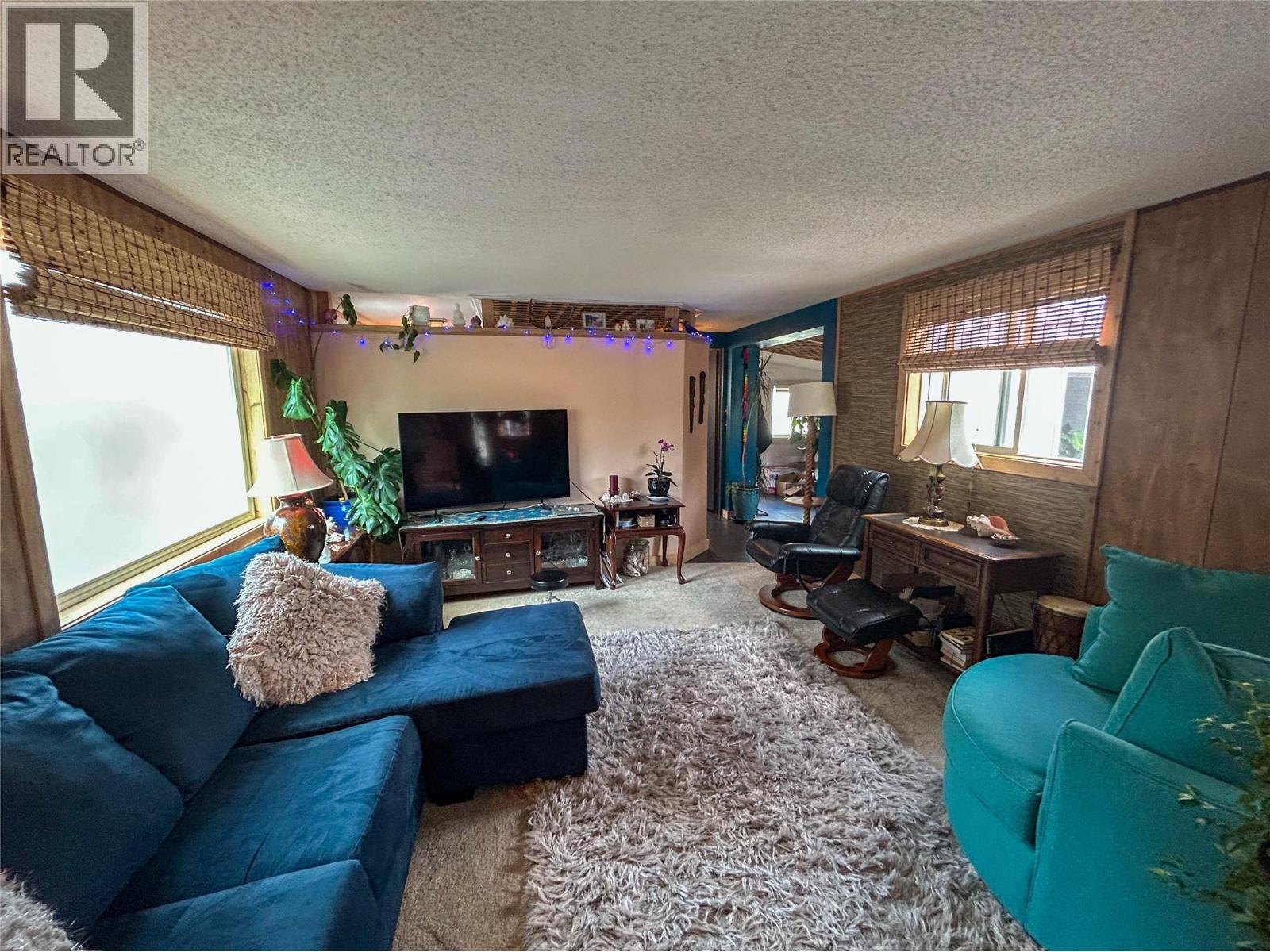 #26 2714 LOWER 6 MILE Road - 25