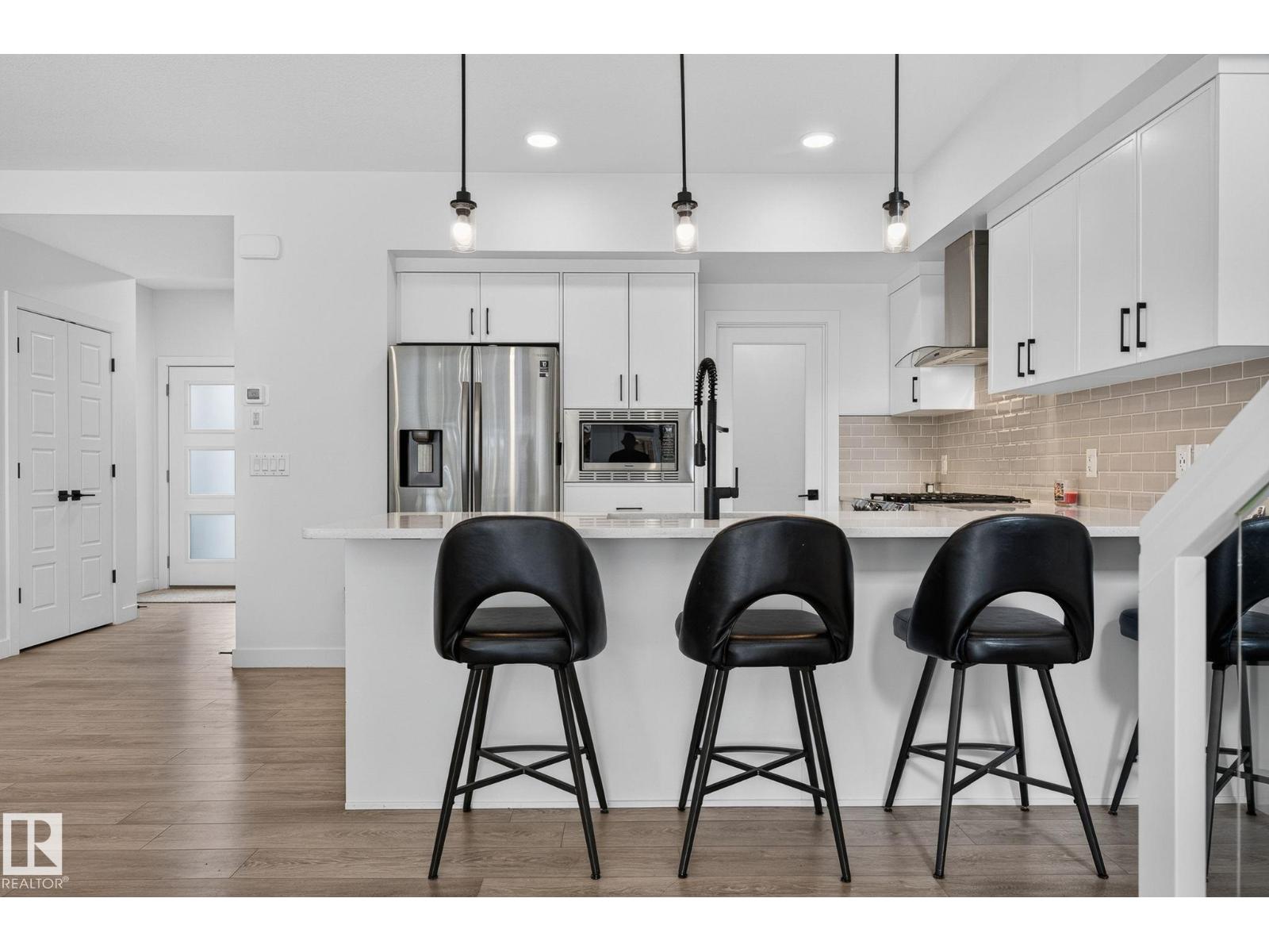 23027 96 AV NW - 12