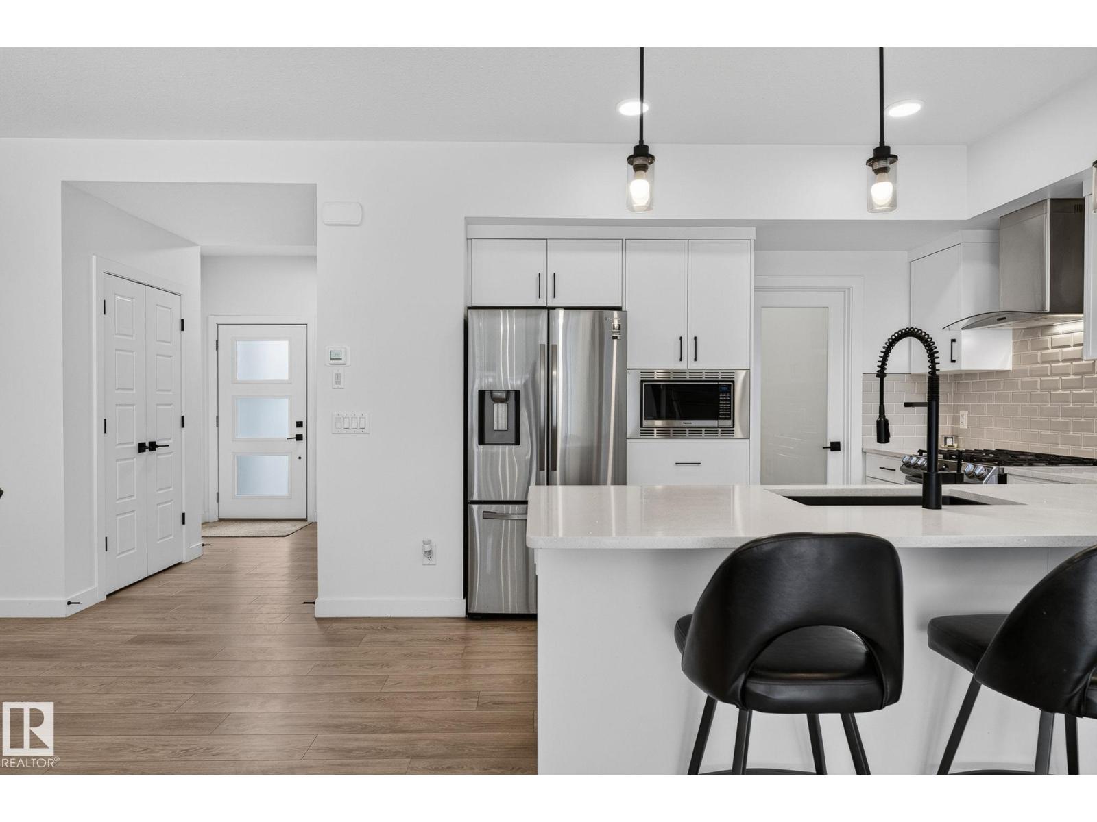 23027 96 AV NW - 11