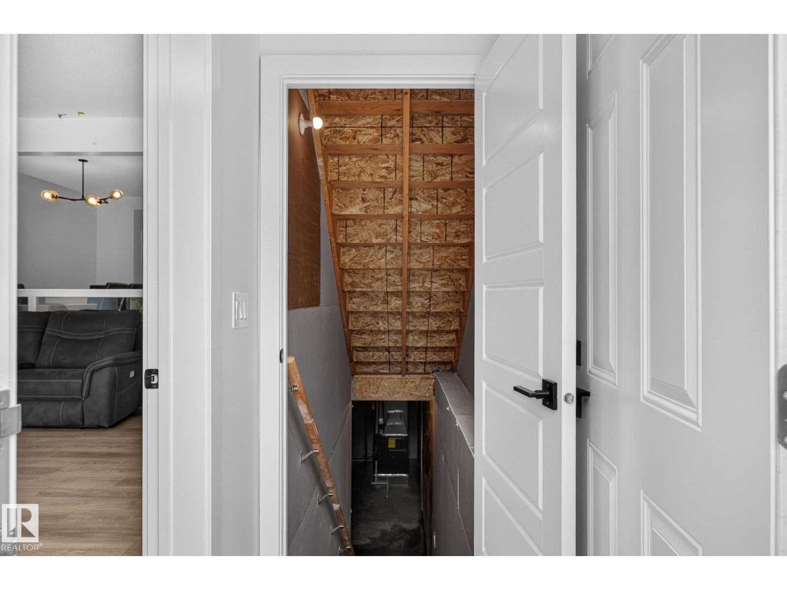 23027 96 AV NW - 43